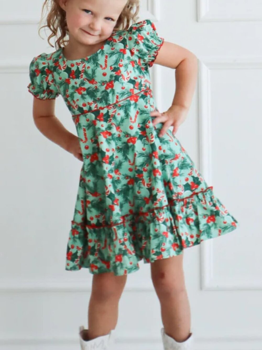 EUC 2T Hollis Baker Christmas Print Dress